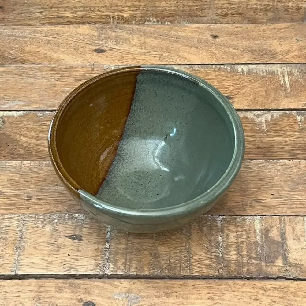 Unbranded this stoneware
